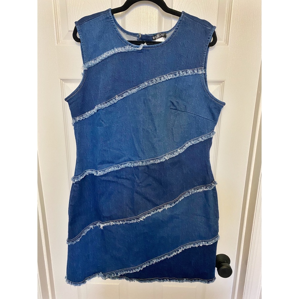 Adorable Denim Dress NWOT